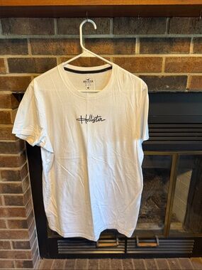 Hollister White Short Sleeve Logo Crew Tee